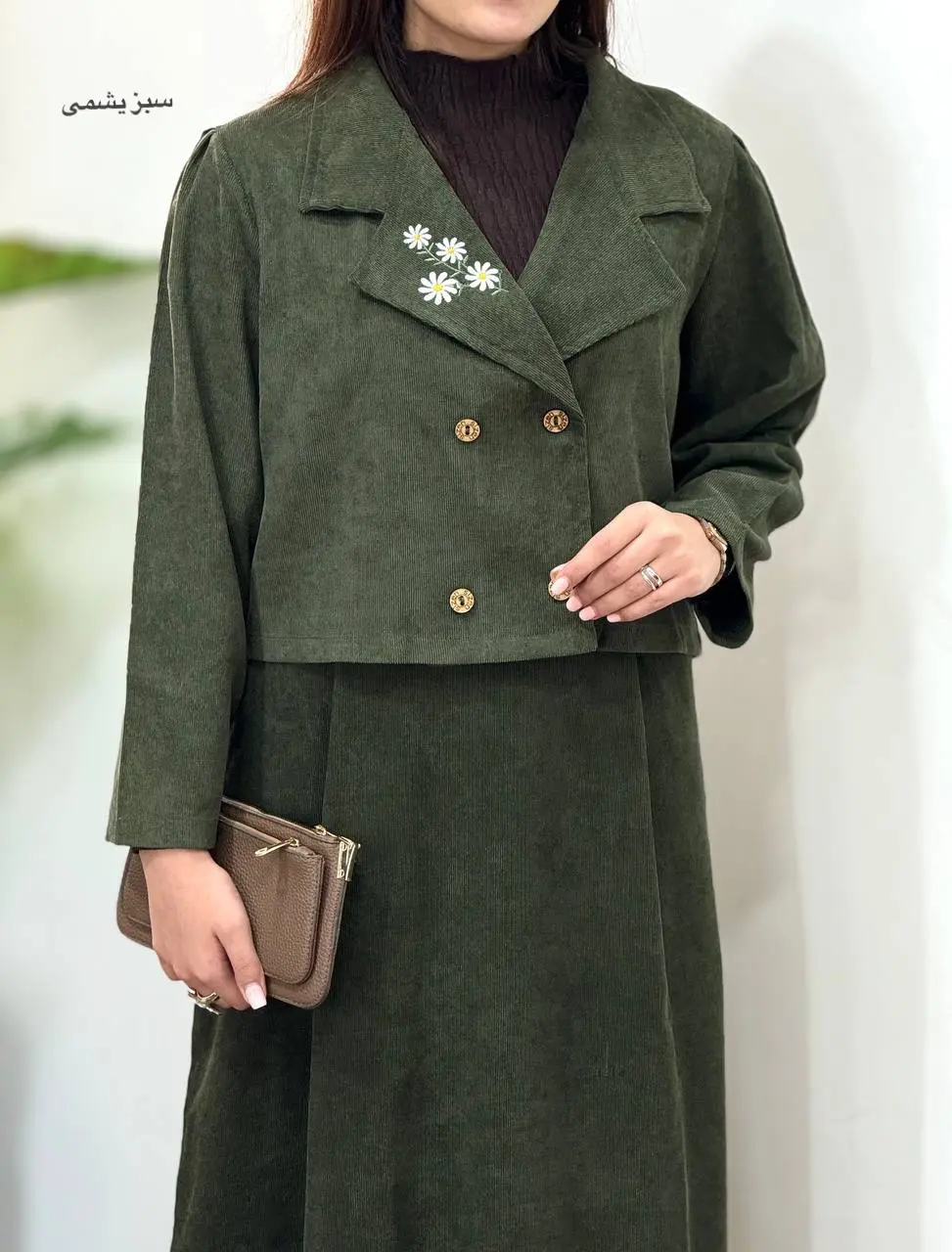 ست کت و دامن گلدوزی سیمین 1